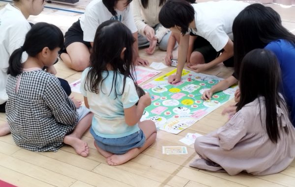 すろごくを行っている様子